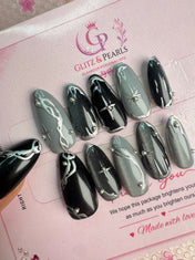 Silver Noir